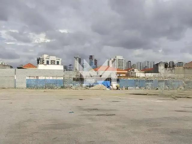 Terreno comercial para Locação em São Paulo/SP Carandiru