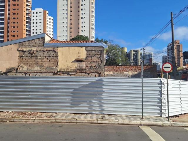 Terreno comercial para Locação em São Paulo/SP Chácara Santo Antônio