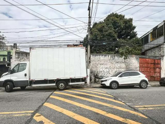 Terreno comercial para Locação em São Paulo/SP Jardim Esmeralda