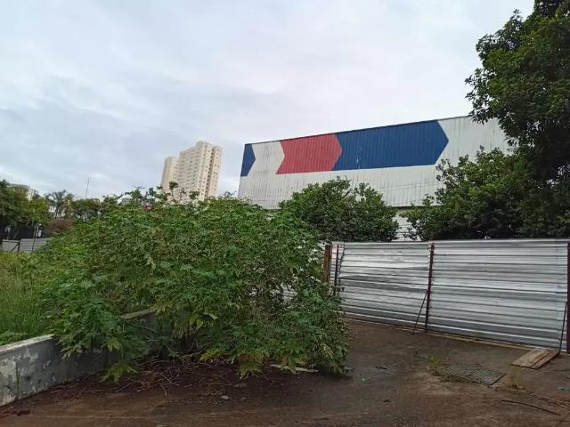 Terreno comercial para Locação em São Paulo/SP Socorro