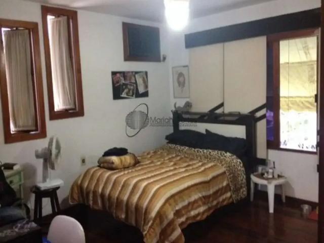 Terreno comercial para Venda em Niterói/RJ São Francisco 4 Quartos