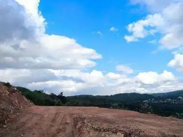 Terreno comercial para Venda em Alumínio/SP Genebra