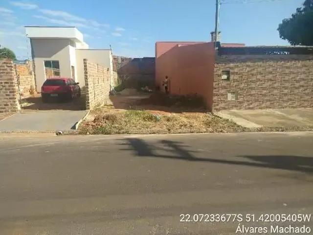 Terreno comercial para Venda em Álvares Machado/SP Centro 3 Quartos