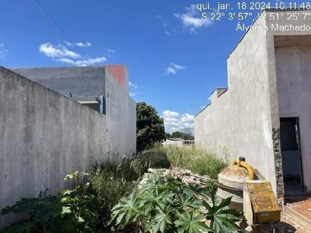 Terreno comercial para Venda em Álvares Machado/SP Centro 3 Quartos