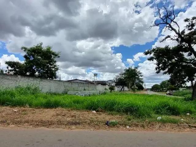 Terreno comercial para Venda em Aparecida de Goiânia/GO Sítios Santa Luzia