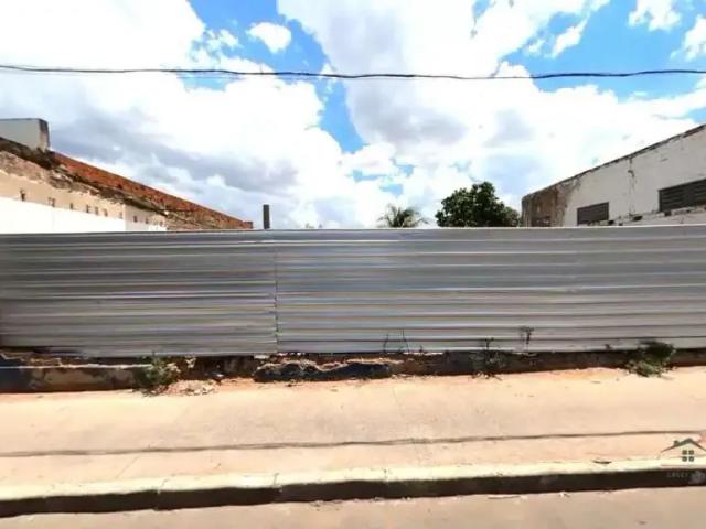Terreno comercial para Venda em Cuiabá/MT Praeiro