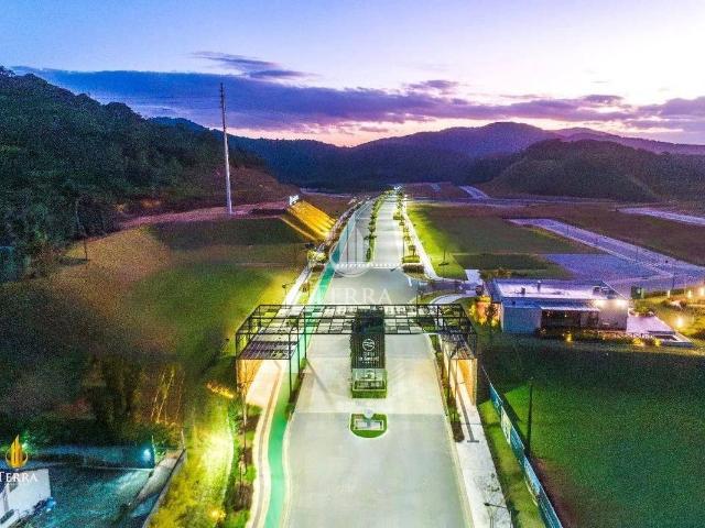 Terreno comercial para Venda em Camboriú/SC Centro