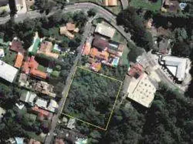 Terreno comercial para Venda em Carapicuíba/SP Chácara dos Lagos