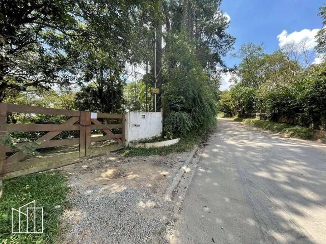 Terreno comercial para Venda em Cotia/SP Jardim Colibri