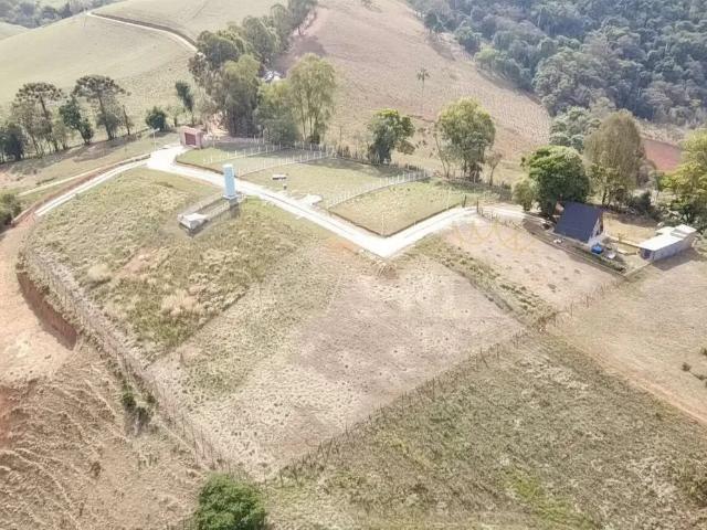 Terreno comercial para Venda em Divinolândia/SP Zona Rural