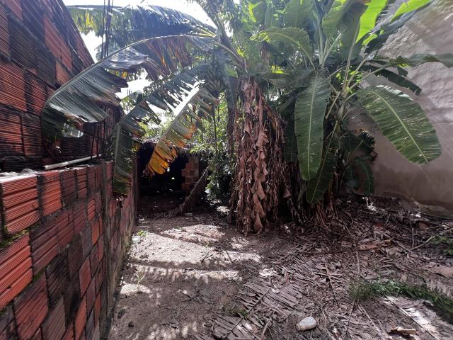Terreno comercial para Venda em Fortaleza/CE Aracapé