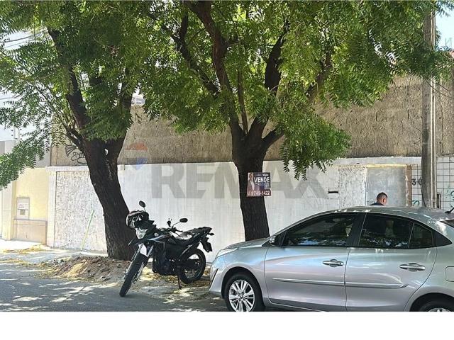 Terreno comercial para Venda em Fortaleza/CE Dionisio Torres