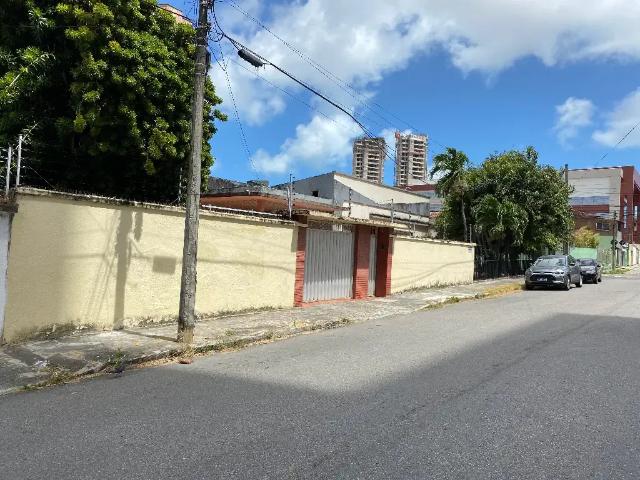 Terreno comercial para Venda em Fortaleza/CE Fátima