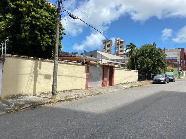 Terreno comercial para Venda em Fortaleza/CE Fátima