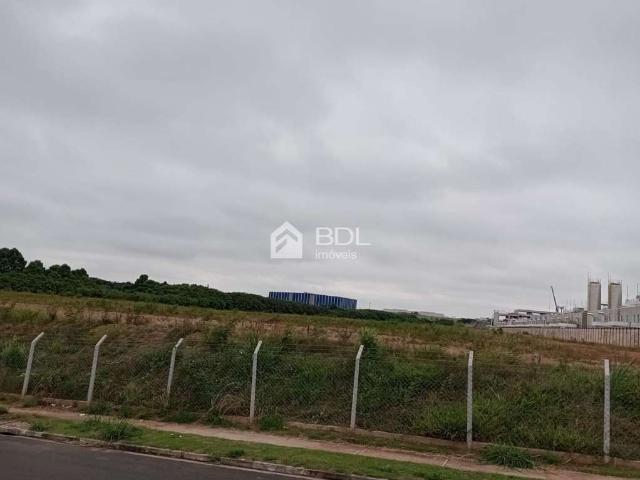 Terreno comercial para Venda em Hortolândia/SP Chácaras Assay