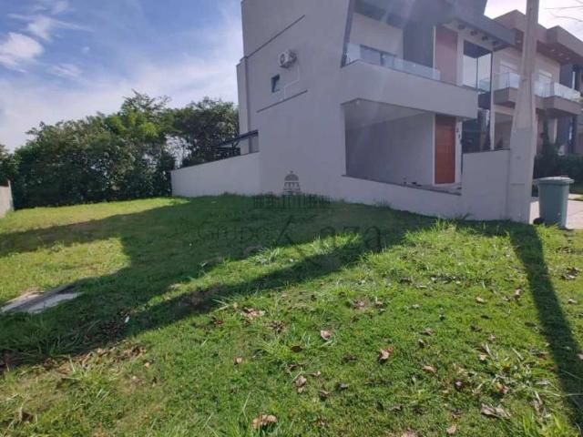 Terreno comercial para Venda em Jacareí/SP Jardim Califórnia