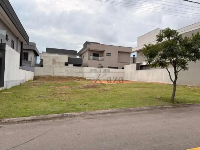 Terreno comercial para Venda em Jacareí/SP Jardim Califórnia