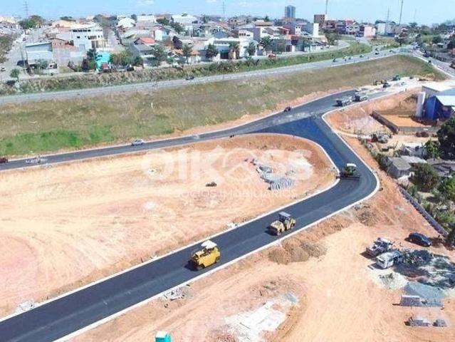 Terreno comercial para Venda em Jacareí/SP Jardim Califórnia