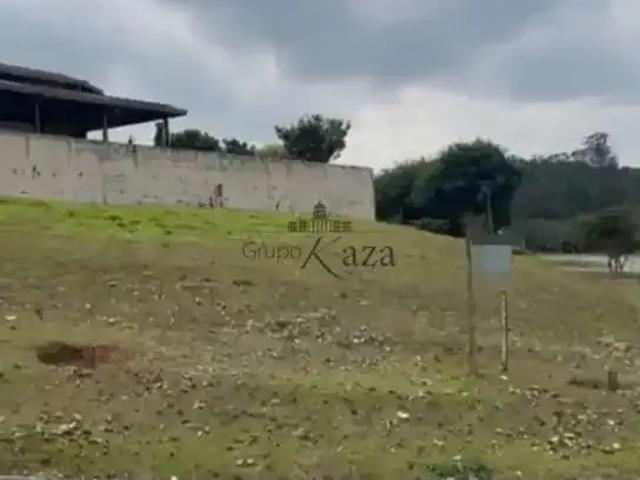 Terreno comercial para Venda em Jacareí/SP Parque Residencial Jequitibá