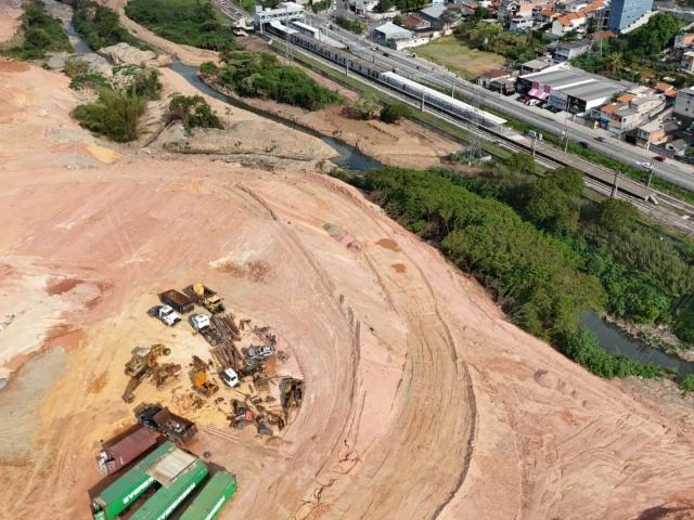 Terreno comercial para Venda em Jandira/SP Jardim Alvorada