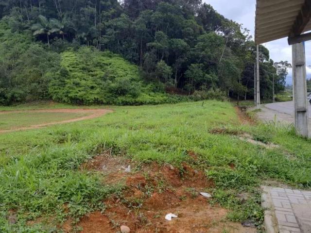 Terreno comercial para Venda em Joinville/SC Pirabeiraba