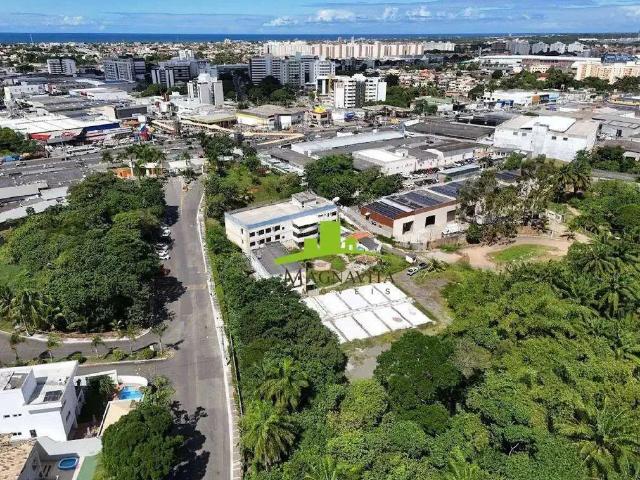 Terreno comercial para Venda em Lauro de Freitas/BA Estrada do Coco