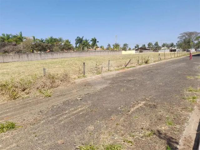 Terreno comercial para Venda em São Carlos/SP Chácaras de Recreio Monte Carlo