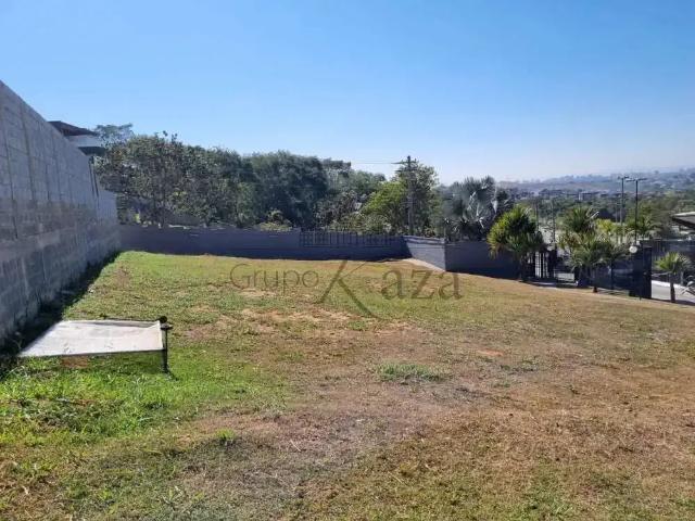 Terreno comercial para Venda em São José dos Campos/SP Condomínio Reserva do Paratehy