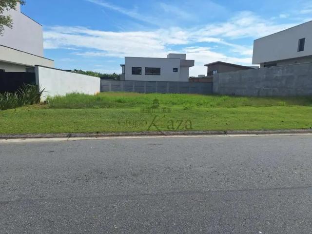 Terreno comercial para Venda em São José dos Campos/SP Condomínio Residencial Colinas do Paratehy