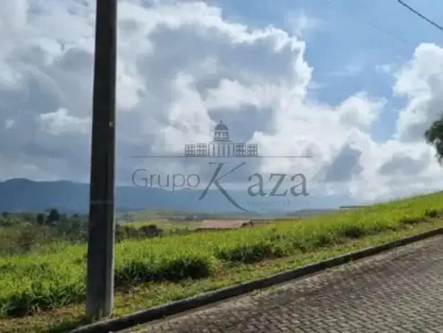 Terreno comercial para Venda em São José dos Campos/SP Condomínio Residencial Colinas do Paratehy