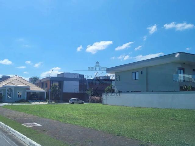 Terreno comercial para Venda em São José dos Campos/SP Jardim do Golfe