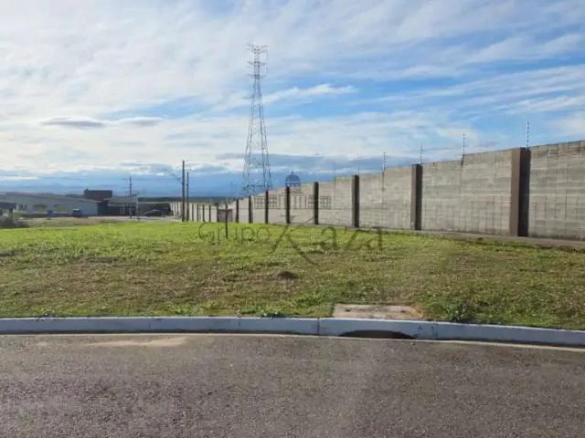 Terreno comercial para Venda em São José dos Campos/SP Loteamento Floresta