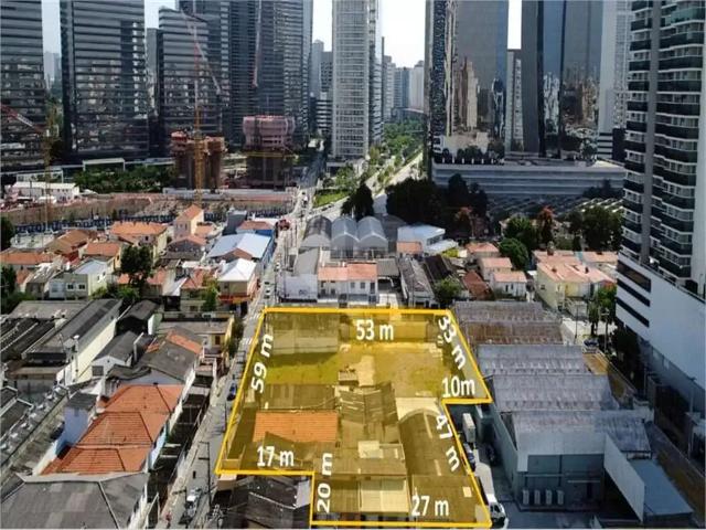 Terreno comercial para Venda em São Paulo/SP Chácara Santo Antônio