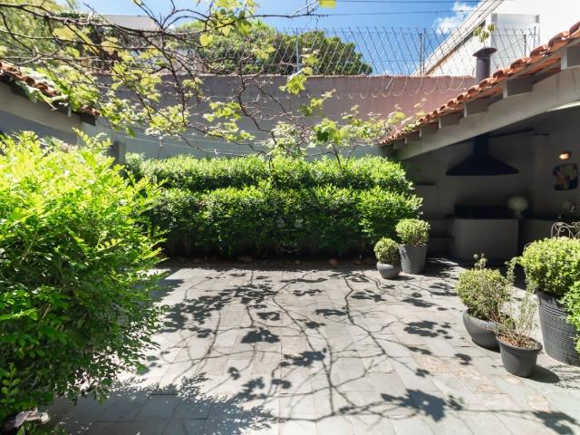 Terreno comercial para Venda em São Paulo/SP Jardim Paulistano 4 Quartos