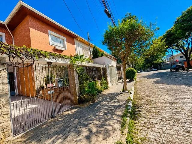 Terreno comercial para Venda em São Paulo/SP Vila Cordeiro 3 Quartos