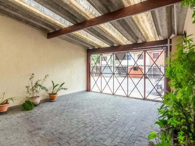 Terreno comercial para Venda em São Paulo/SP Vila Cordeiro 4 Quartos