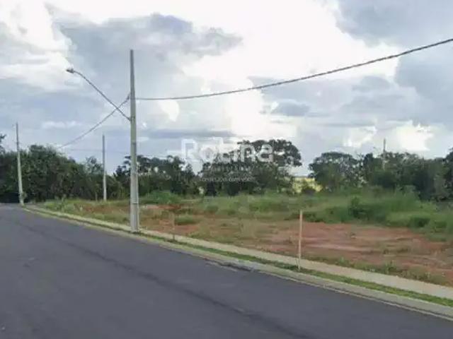 Terreno comercial para Venda em Uberlândia/MG Laranjeiras