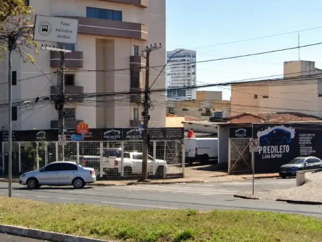 Terreno comercial para Venda em Uberlândia/MG Santa Mônica