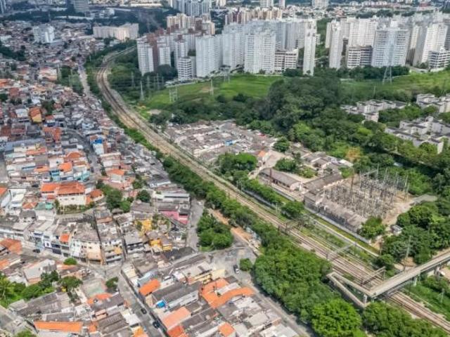 Terreno comercial para venda em Vila Pereira Barreto, 227m²