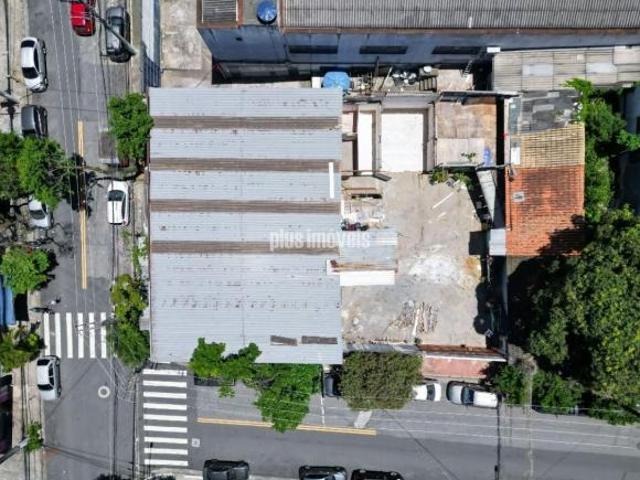 Terreno comercial para venda, 914m²