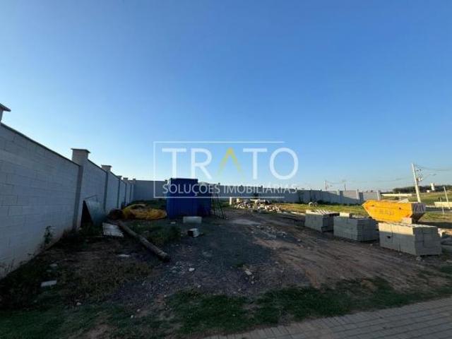 Terreno comercial plano à venda de 645 metros no Condomínio Vista Campinas