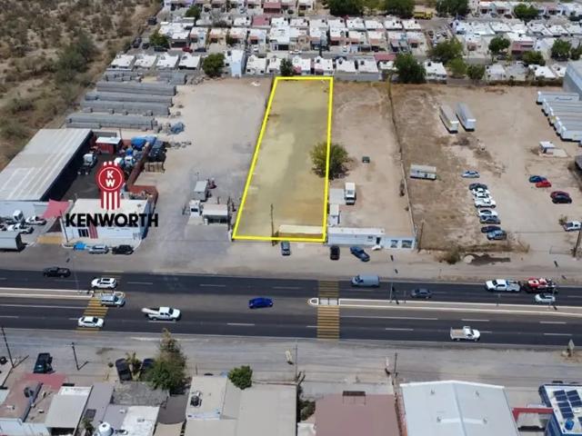 Terreno comercial sobre avenida forjadores 2,000 m2