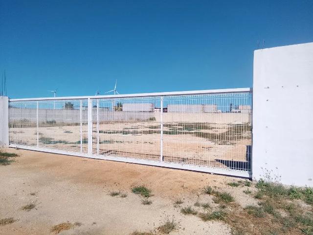 Terreno comercial sobre carretera en renta