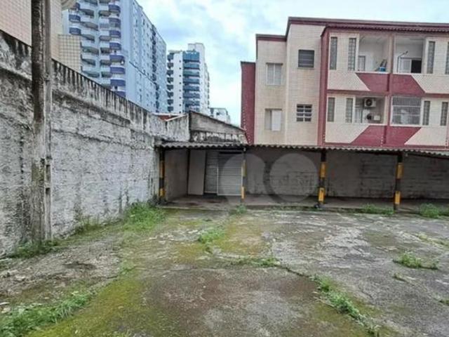 Vaga de Garagem Compacto à Venda na Guilhermina, Praia Grande Oportunidade