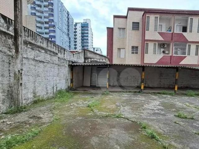 Terreno Compacto à Venda na Guilhermina, Praia Grande Oportunidade
