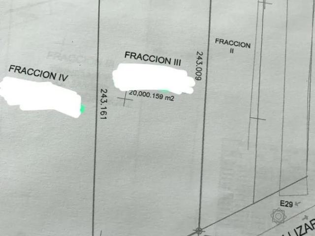 Terreno con 254 metros de playa