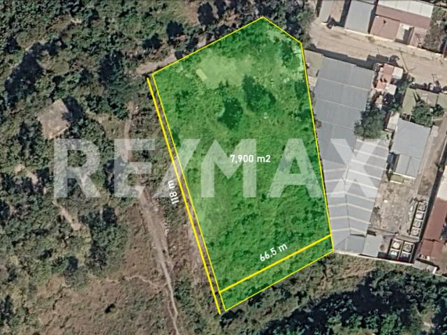 Terreno con uso de suelo mixto en venta, Santa Ana Tepetitlán, Zapopan | RTV 2302s
