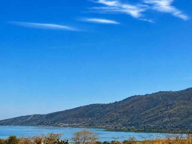Terreno con vista al lago de Chapala en venta