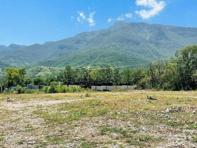 Terreno con Vista Panorámica a la Sierra Madre El Barrial, Santiago