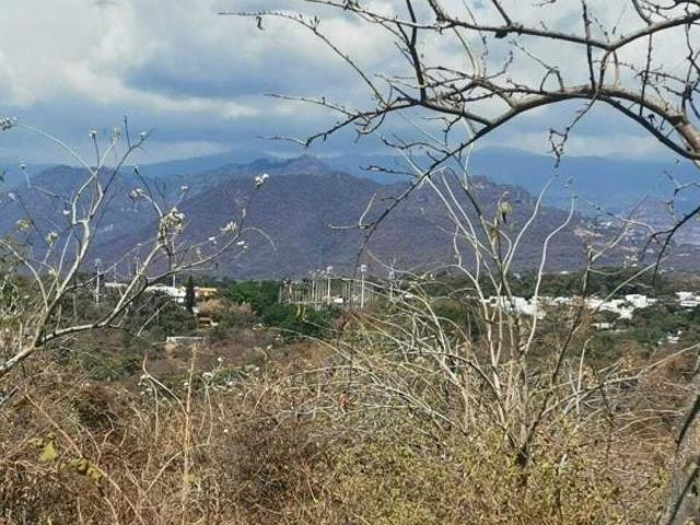 TERRENO CON VISTA PANORAMICA EN VENTA EN OAXTEPEC MORELOS